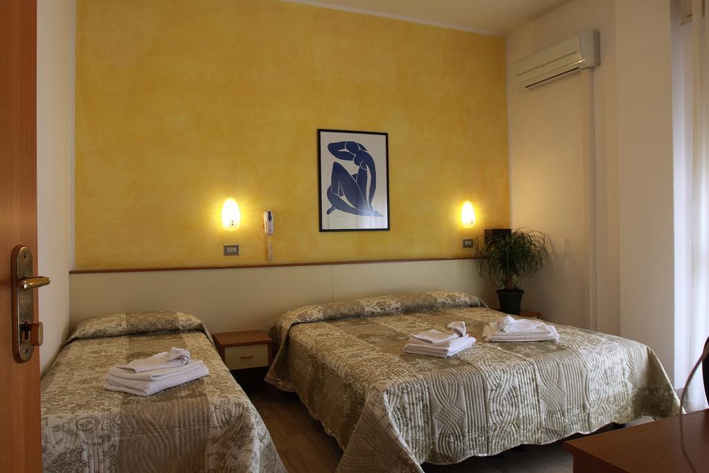 Hotel Arabesco Rimini Pokój zdjęcie