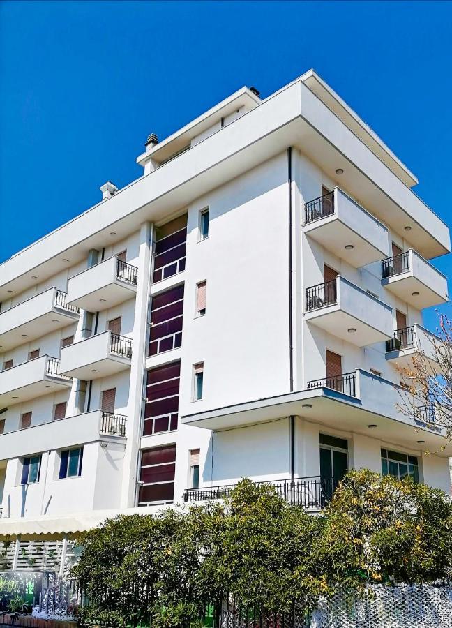 Hotel Arabesco Rimini Zewnętrze zdjęcie